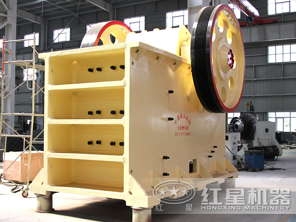 投資一臺(tái)顎式破碎機(jī)如何節(jié)約成本？