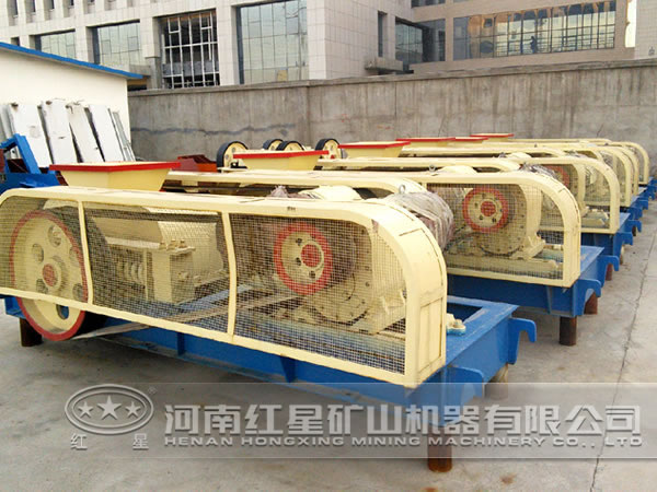鉀長石對輥式破碎機(jī)
