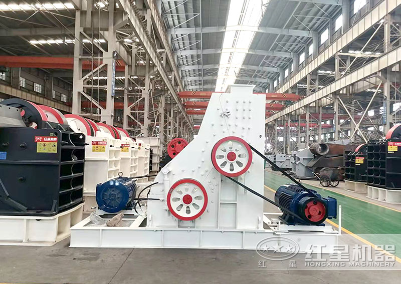 煤矸石雙級(jí)粉碎機(jī)，外觀設(shè)計(jì)精美大氣