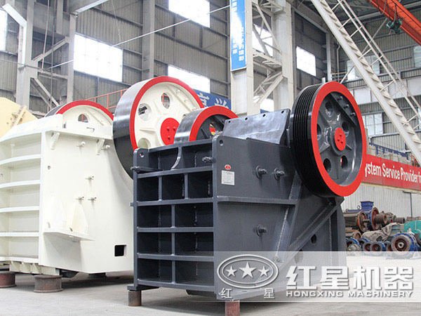 低噪音顎式破碎機(jī)設(shè)備