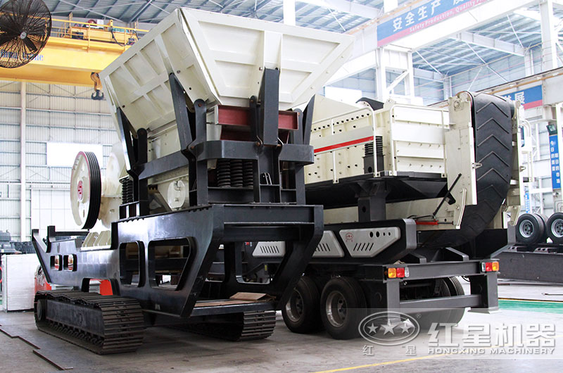 移動(dòng)石子破碎機(jī)車間圖