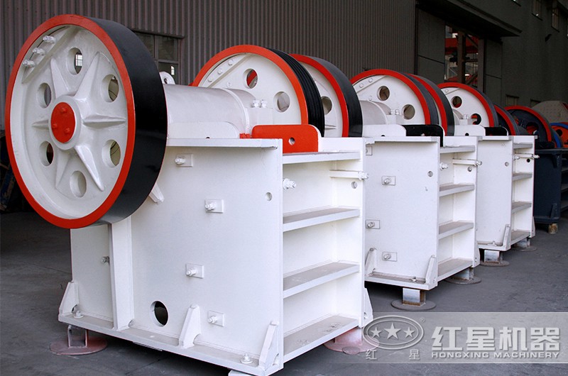 顎式破碎機(jī)車間
