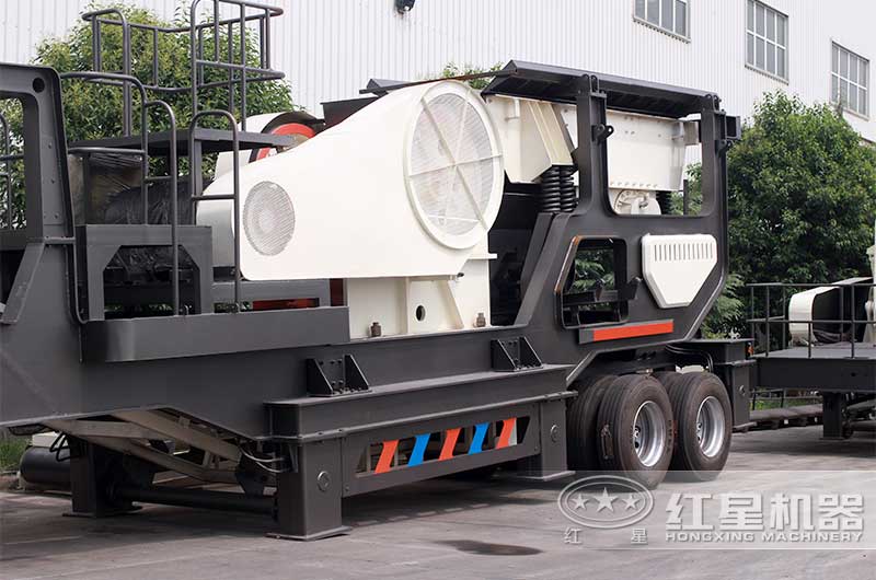 小型顎式移動(dòng)粉碎機(jī)