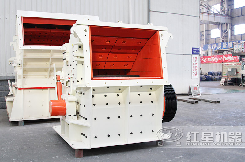 1215反擊式破碎機(jī)是熱門型號